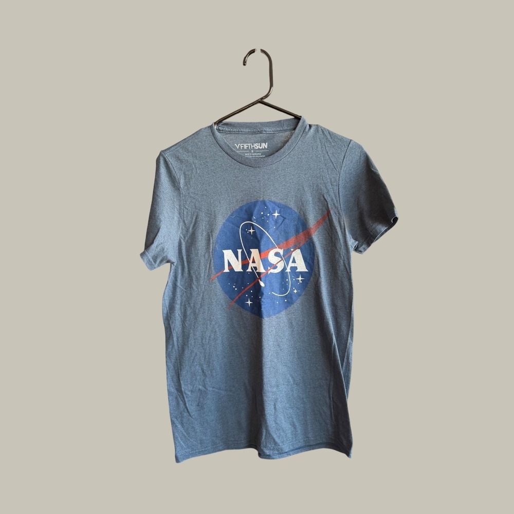 Fifth Sun NASA Graphic T-Shirt Mens Small Heather Blue Space Logo Tee